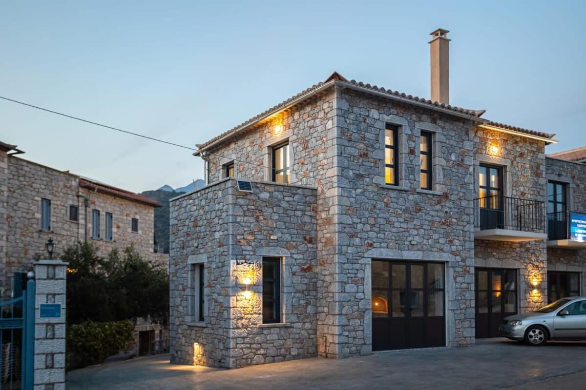 Mani Stone Built Home A Breath Away To The Sea สตูปา ภายนอก รูปภาพ